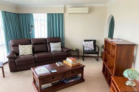 Photo of property in 24 Kent Street, Levin, 5510