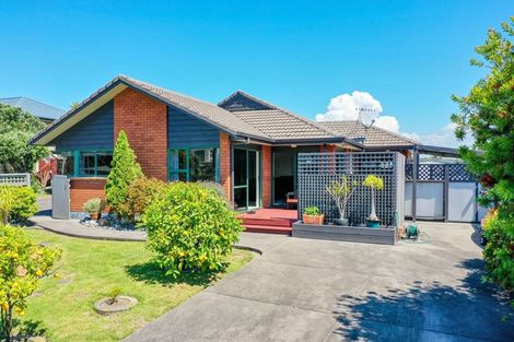 Photo of property in 8 Manuera Place, Ohope, 3121