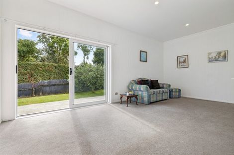 Photo of property in 100 Pukekohe East Road, Pukekohe, 2677