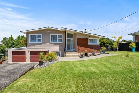 Photo of property in 15 Old Onerahi Road, Onerahi, Whangarei, 0110
