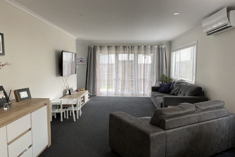 Photo of property in 9 Anna Jean Crescent, Flagstaff, Hamilton, 3210