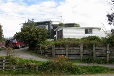 Photo of property in 125 Kahukura Avenue, Waitarere Beach, Levin, 5510