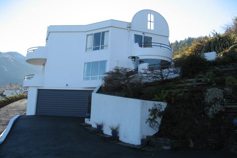 Photo of property in 6a Edinburgh Drive, Queenstown, 9300