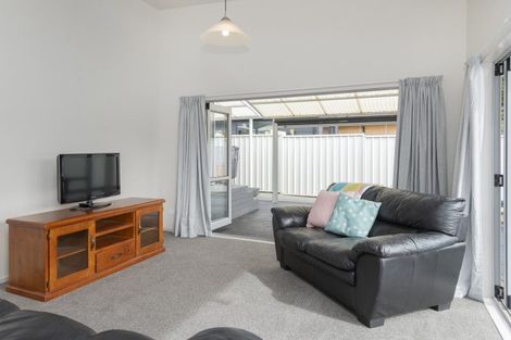 Photo of property in 5 Heron Place, Te Hapara, Gisborne, 4010