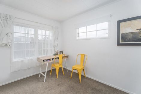 Photo of property in 8 Simpson Place, Whitianga, 3510