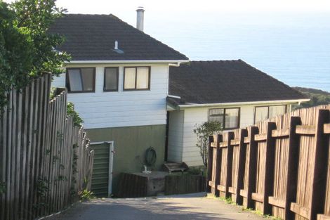 Photo of property in 17 Patiki Place, Titahi Bay, Porirua, 5022