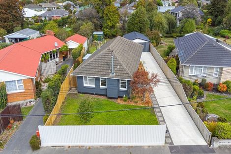 Photo of property in 11a Palmside Street, Somerfield, Christchurch, 8024