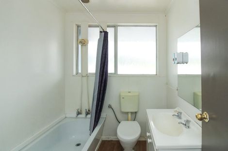 Photo of property in 8/100 Martin Street, Wallaceville, Upper Hutt, 5018