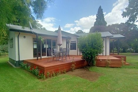 Photo of property in 206 Thornton Road, Cambridge, 3434