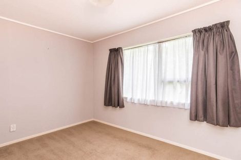 Photo of property in 11 Wirihana Road, Titirangi, Auckland, 0604