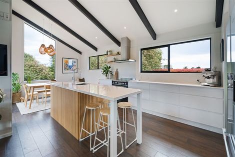 Photo of property in 211 Waikuku Beach Road, Waikuku, Rangiora, 7473