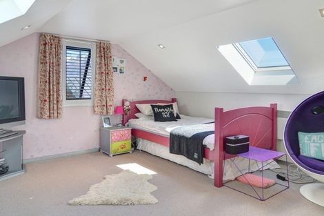 Photo of property in 56 Jacks Point Rise, Jacks Point, Queenstown, 9371