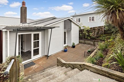 Photo of property in 37 Ironside Road, Johnsonville, Wellington, 6037