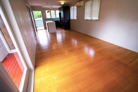 Photo of property in 12 Lucinda Place, Glen Eden, Auckland, 0602