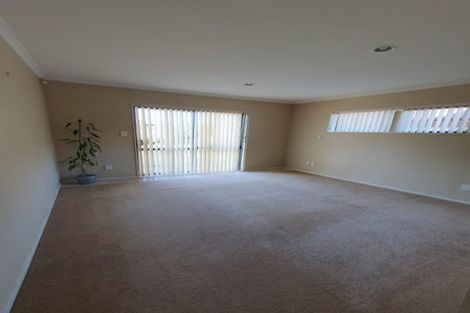 Photo of property in 14 Shankill Place, East Tamaki, Auckland, 2013