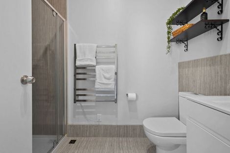 Photo of property in 14 Dignity Street, Papakura, 2110