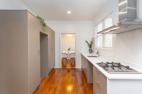 Photo of property in 5 Jellicoe Street, Greytown, 5712