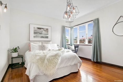 Photo of property in 86 Luanda Drive, Ranui, Auckland, 0612