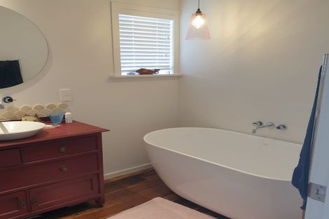 Photo of property in 60 Mclarin Road, Glenbrook, Waiuku, 2681