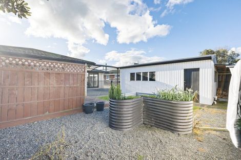Photo of property in 108 Benmore Avenue, Cloverlea, Palmerston North, 4412