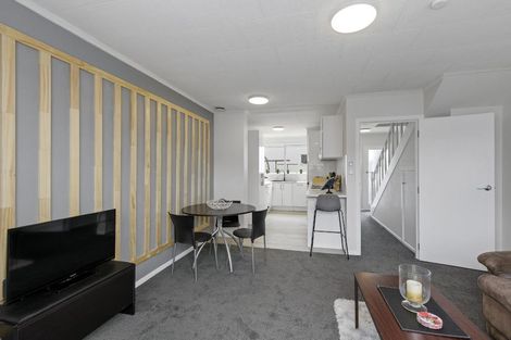 Photo of property in 7/100 Martin Street, Wallaceville, Upper Hutt, 5018