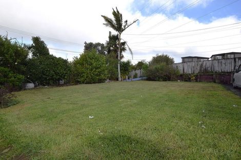 Photo of property in 52 Tiroroa Avenue, Te Atatu South, Auckland, 0610