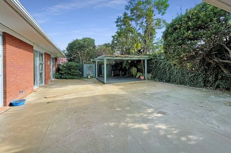 Photo of property in 27 Pooley Street, Pakuranga Heights, Auckland, 2010