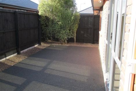 Photo of property in 3/83 Grafton Street, Waltham, Christchurch, 8011