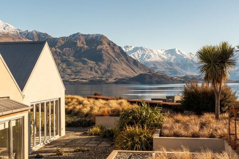Photo of property in 24 Briar Bank Drive, Wanaka, 9305