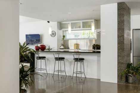 Photo of property in 32b Oceanview Road, Mount Maunganui, 3116