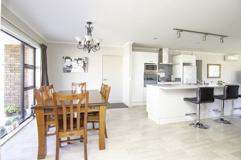 Photo of property in 105a Church Street, West End, Palmerston North, 4412