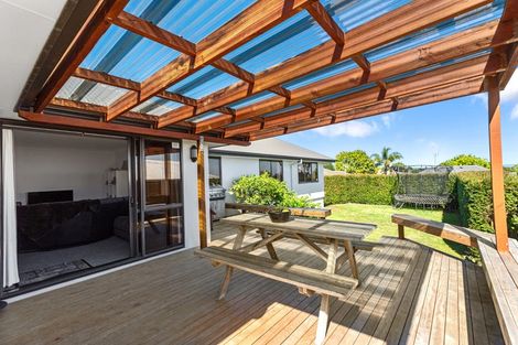 Photo of property in 16 Portobello Way, Huntington, Hamilton, 3210