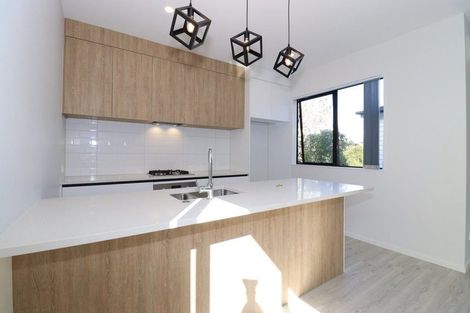 Photo of property in 127b Oreil Avenue, West Harbour, Auckland, 0618