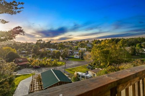 Photo of property in 53 Stillwater Crescent, Stillwater, Silverdale, 0993