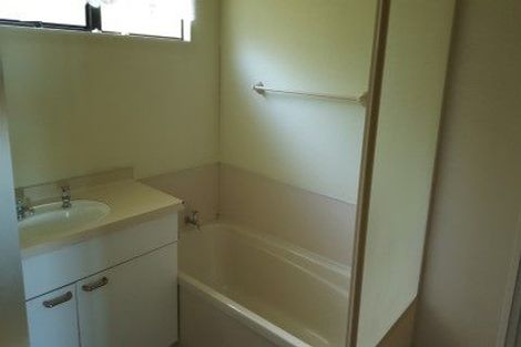 Photo of property in 1/47 Centorian Drive, Windsor Park, Auckland, 0632