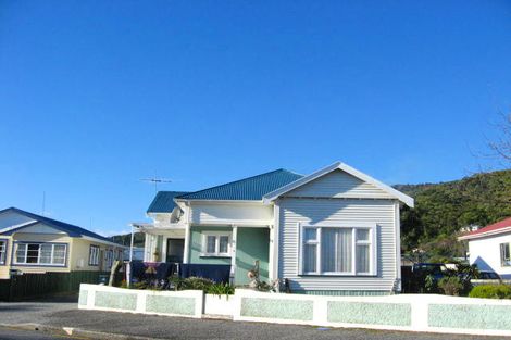 Photo of property in 5a Winnie Street, Greymouth, 7805