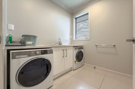 Photo of property in 47 Matua Grove, Otatara, Invercargill, 9879