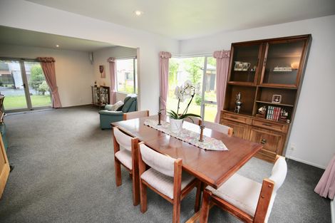 Photo of property in 63c Braid Road, St Andrews, Hamilton, 3200