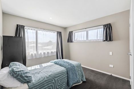 Photo of property in 11a Fernaig Street, Papakura, 2110