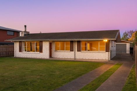 Photo of property in 18 Newbourne Crescent, Redwoodtown, Blenheim, 7201