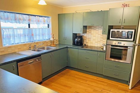 Photo of property in 35 Tuwharetoa Road, Kawerau, 3127