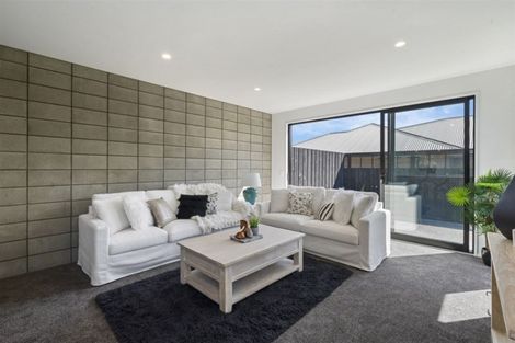 Photo of property in 63 Tennyson Street, Sydenham, Christchurch, 8023