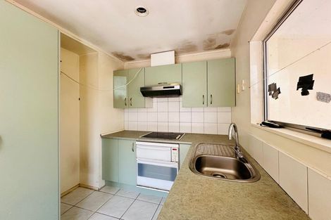 Photo of property in 129 Russell Road, Manurewa, Auckland, 2102