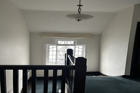 Photo of property in 298 The Terrace, Te Aro, Wellington, 6011