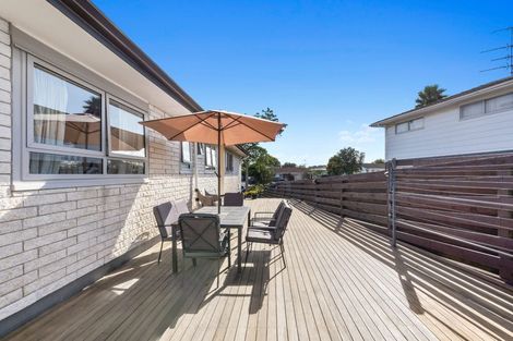 Photo of property in 12 Hope Farm Avenue, Pakuranga Heights, Auckland, 2010