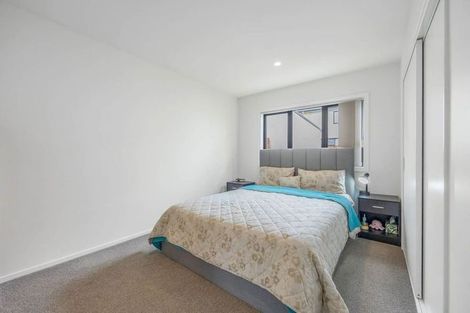 Photo of property in 3 Kapuarangi Lane, Papakura, 2110