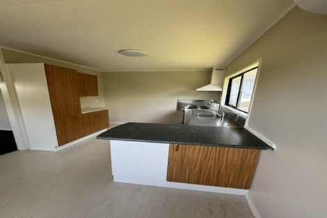 Photo of property in 64 Solar Road, Glen Eden, Auckland, 0602