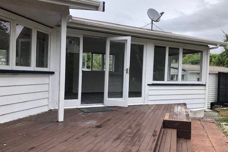 Photo of property in 10 Macnay Way, Murrays Bay, Auckland, 0630