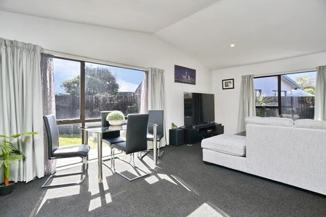 Photo of property in 6 Heriott Close, Burwood, Christchurch, 8083