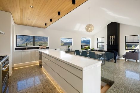 Photo of property in 46 Orford Drive, Jacks Point, Queenstown, 9371